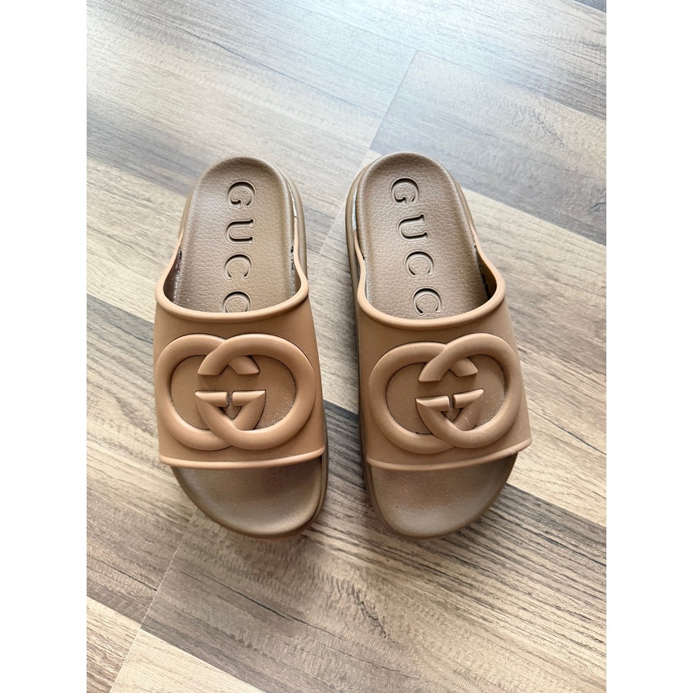 Gucci Platform Slide Sandals Womens Tan Good Interlocking G Logo Rubber Lug Sole - Picture 2 of 6